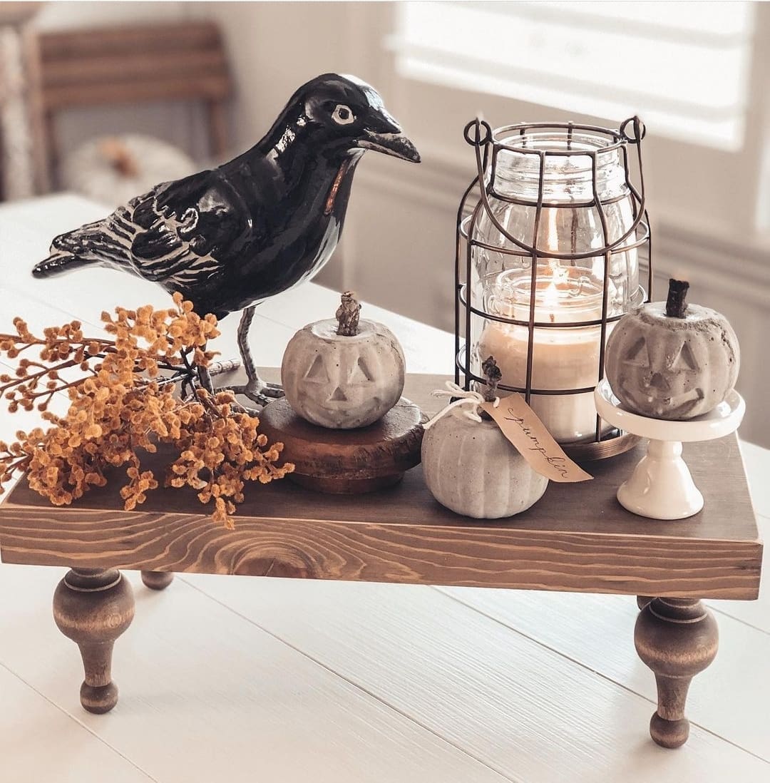 small Halloween vignette