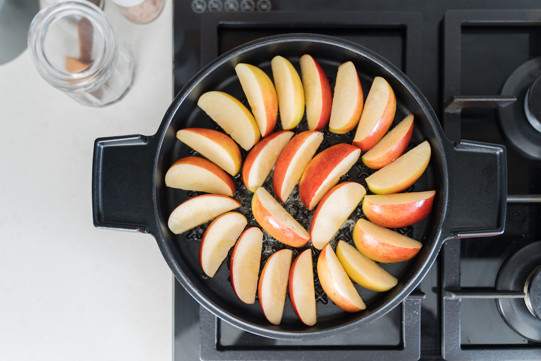 Apple slices grilled from above