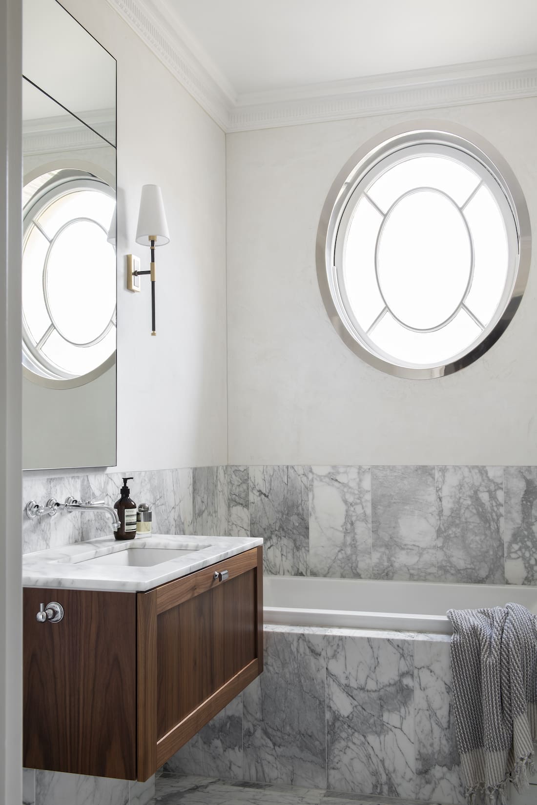 Transcontinental Residence marble bathroom