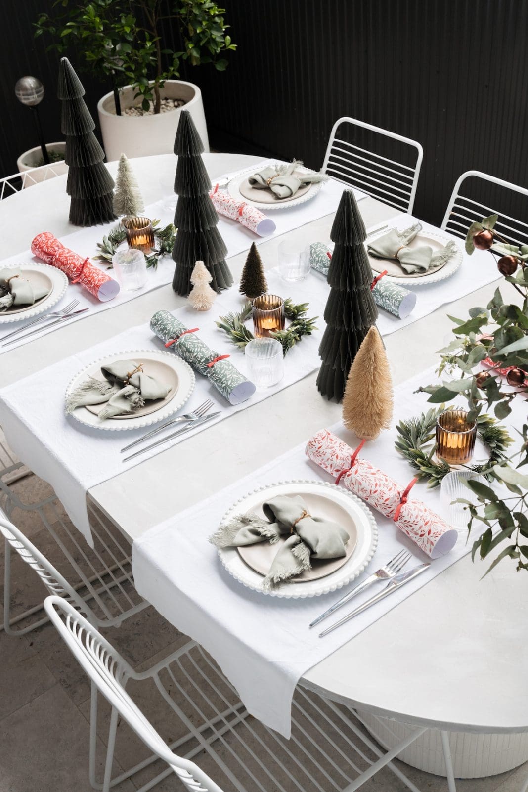 Bronze and olive green outdoor Christmas table setting SC