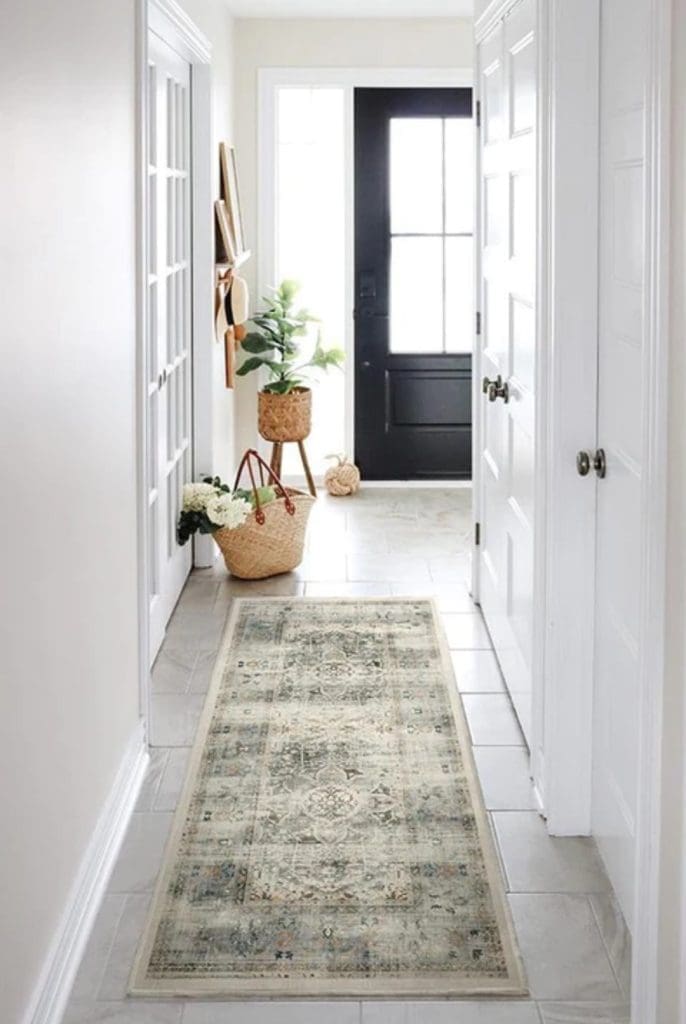 Hamptons style hallway