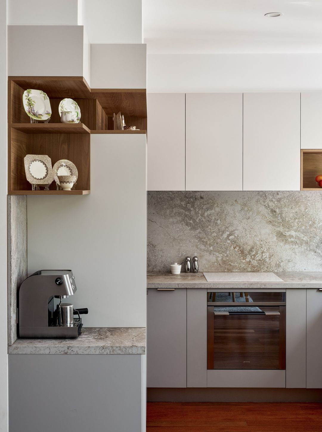 Warm and earthy kitchen trends