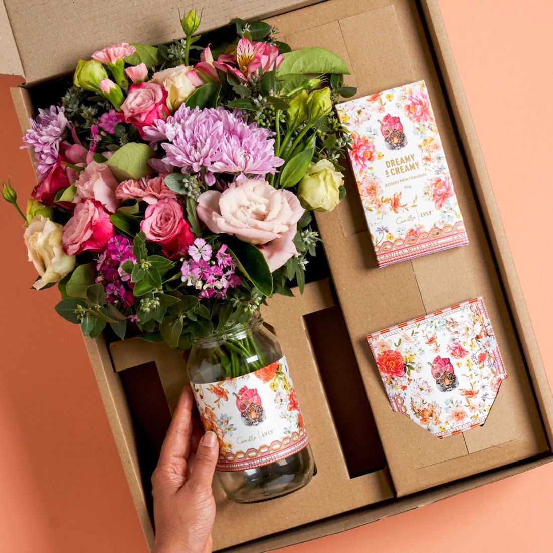 LVLY Mothers Day gift box