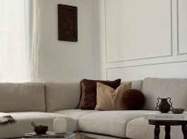 Luxe coffee table dupe using IKEA salad bowls