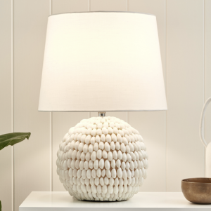 Bubble shell table lamp