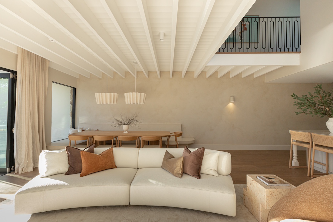 Timber batten ceiling in living room of Kyal and Kara Bay Builds