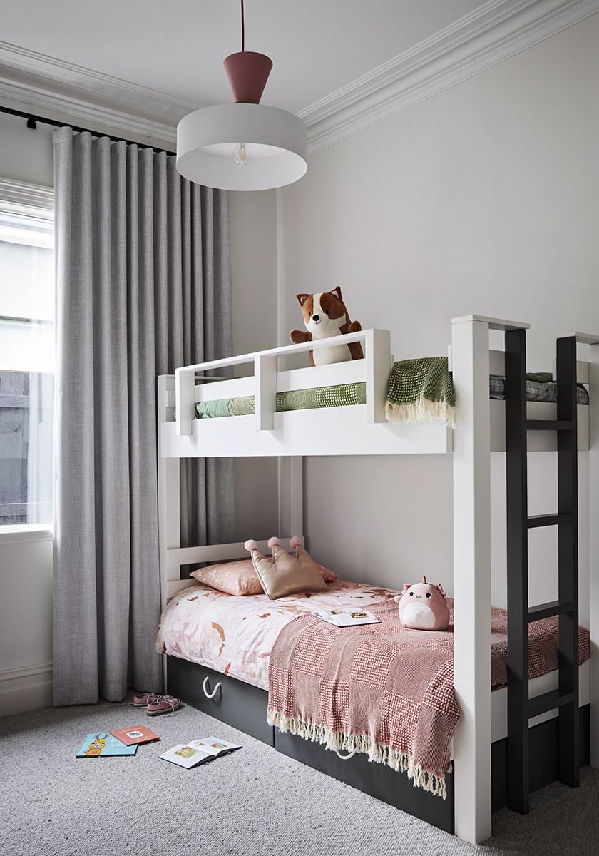 Bunk beds in kids bedroom of Elsternwick House