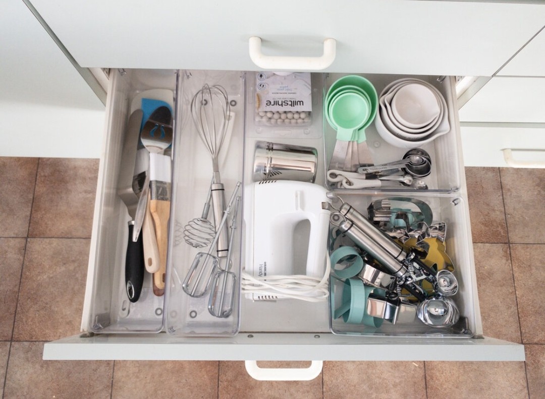 Organised kitchen utensil drawers