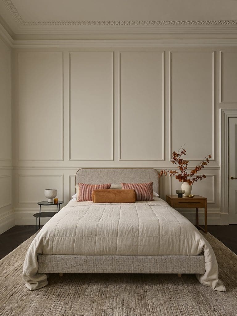 Heatherly Design, Louis ready made bed in sand