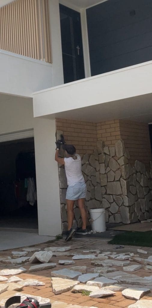 DIY stone wall makeover by Bec Riley from Rileygoodadventures