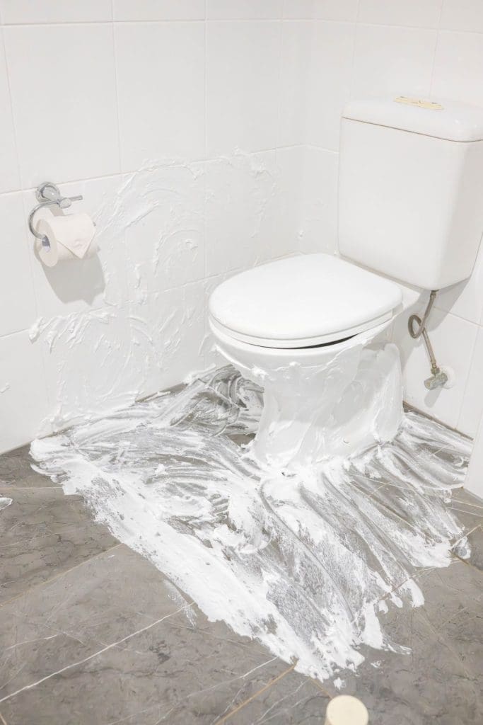 Toilet cleaning hack